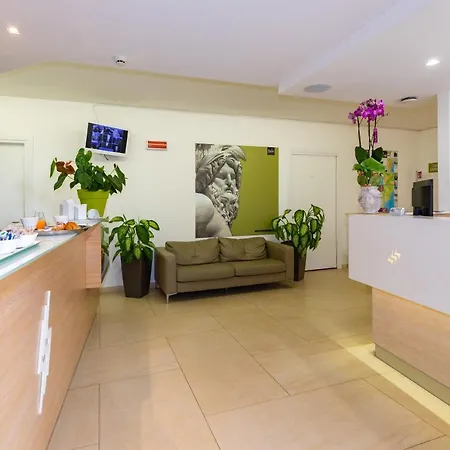 Zeus - - Meeting & Congress Hotel